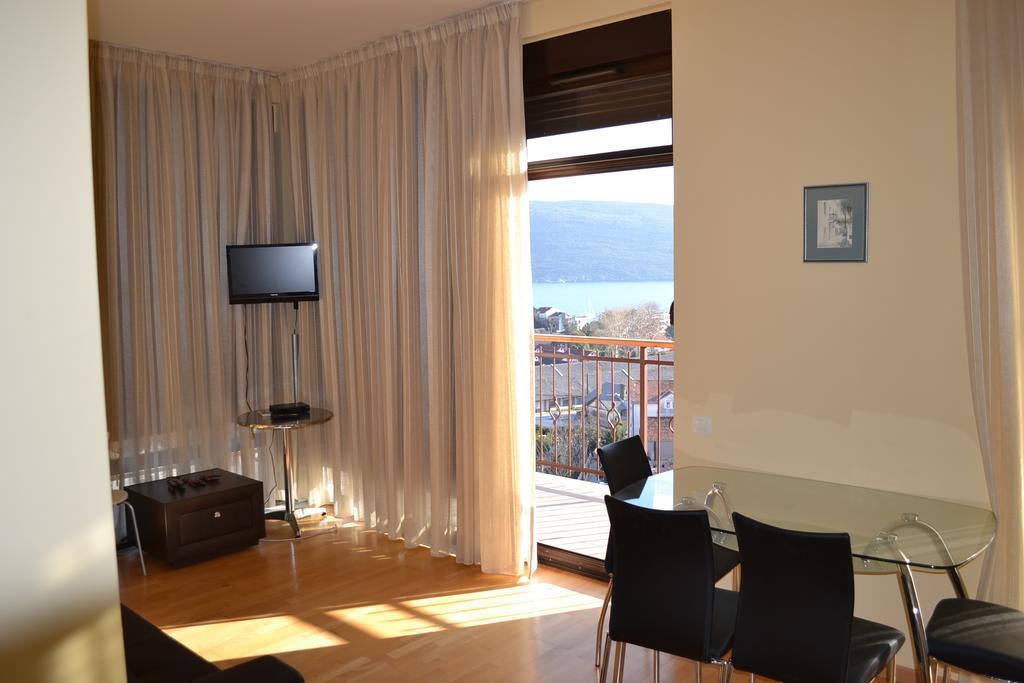 Apartments Ploski Herceg Novi Eksteriør bilde