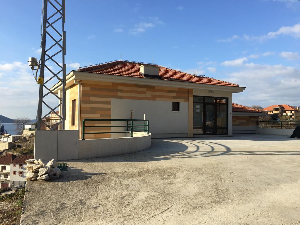 Apartments Ploski Herceg Novi Eksteriør bilde