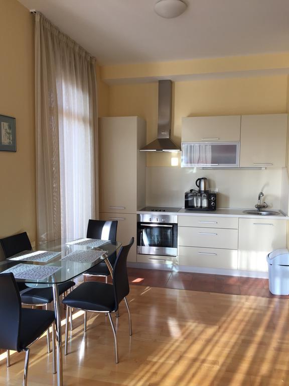 Apartments Ploski Herceg Novi Eksteriør bilde